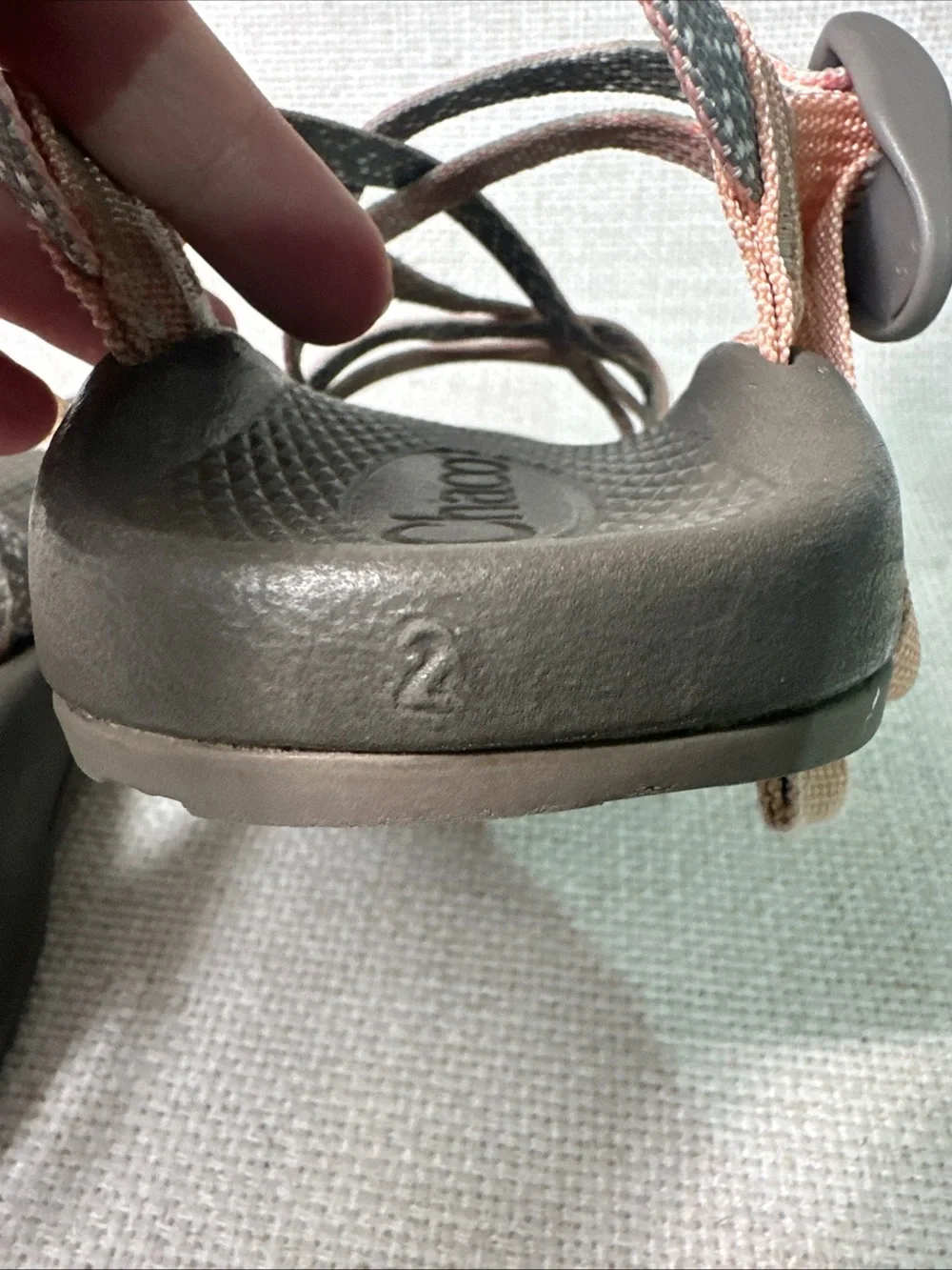 Chaco Girls Pink & Gray Strappy Sandals with Black Footbed Size 2